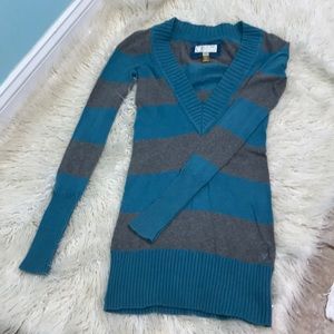 American eagle long sweater xs